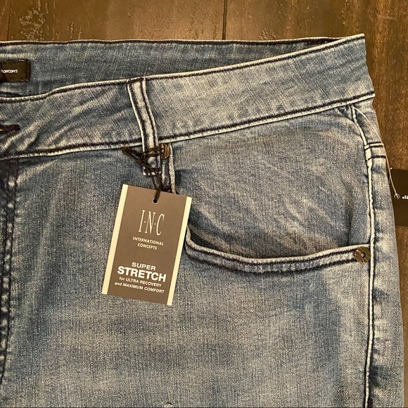 SOLD!!! I-N-C International Concepts Moto Jeans - Picture 4 of 6